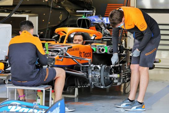 McLaren MCL35M of Daniel Ricciardo (AUS) McLaren.
13.11.2021. Formula 1 World Championship, Rd 19, Brazilian Grand Prix, Sao Paulo, Brazil, Sprint Race Day.
- www.xpbimages.com, EMail: requests@xpbimages.com © Copyright: XPB Images
