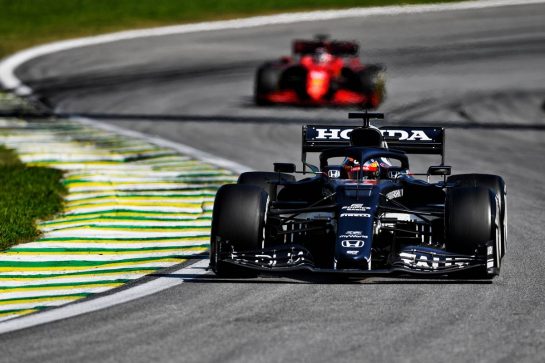 Yuki Tsunoda (JPN) AlphaTauri AT02.
14.11.2021. Formula 1 World Championship, Rd 19, Brazilian Grand Prix, Sao Paulo, Brazil, Race Day.
- www.xpbimages.com, EMail: requests@xpbimages.com &copy; Copyright: Carezzevoli / XPB Images