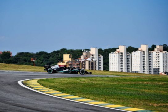 Valtteri Bottas (FIN) Mercedes AMG F1 W12.
14.11.2021. Formula 1 World Championship, Rd 19, Brazilian Grand Prix, Sao Paulo, Brazil, Race Day.
- www.xpbimages.com, EMail: requests@xpbimages.com &copy; Copyright: Carezzevoli / XPB Images
