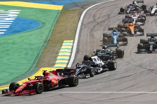Charles Leclerc (MON) Ferrari SF-21 at the start of the race.
14.11.2021. Formula 1 World Championship, Rd 19, Brazilian Grand Prix, Sao Paulo, Brazil, Race Day.
- www.xpbimages.com, EMail: requests@xpbimages.com &copy; Copyright: Charniaux / XPB Images