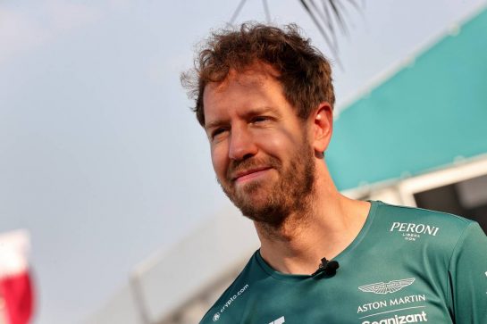 Sebastian Vettel (GER) Aston Martin F1 Team.
18.11.2021. Formula 1 World Championship, Rd 20, Qatar Grand Prix, Doha, Qatar, Preparation Day.
- www.xpbimages.com, EMail: requests@xpbimages.com © Copyright: Batchelor / XPB Images