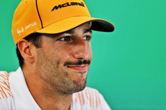 Daniel Ricciardo (AUS) McLaren.
18.11.2021. Formula 1 World Championship, Rd 20, Qatar Grand Prix, Doha, Qatar, Preparation Day.
- www.xpbimages.com, EMail: requests@xpbimages.com © Copyright: Moy / XPB Images