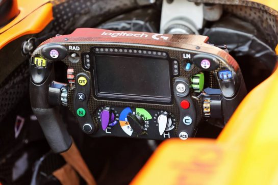 McLaren MCL35M steering wheel.
18.11.2021. Formula 1 World Championship, Rd 20, Qatar Grand Prix, Doha, Qatar, Preparation Day.
- www.xpbimages.com, EMail: requests@xpbimages.com © Copyright: Batchelor / XPB Images