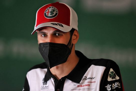 Antonio Giovinazzi (ITA) Alfa Romeo Racing.
18.11.2021. Formula 1 World Championship, Rd 20, Qatar Grand Prix, Doha, Qatar, Preparation Day.
- www.xpbimages.com, EMail: requests@xpbimages.com © Copyright: Moy / XPB Images