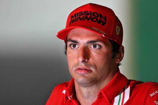 Carlos Sainz Jr (ESP) Ferrari.
18.11.2021. Formula 1 World Championship, Rd 20, Qatar Grand Prix, Doha, Qatar, Preparation Day.
- www.xpbimages.com, EMail: requests@xpbimages.com © Copyright: Moy / XPB Images