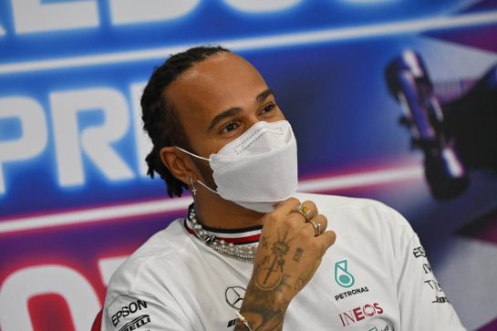 Lewis Hamilton (GBR) Mercedes AMG F1 in the FIA Press Conference.
18.11.2021. Formula 1 World Championship, Rd 20, Qatar Grand Prix, Doha, Qatar, Preparation Day.
- www.xpbimages.com, EMail: requests@xpbimages.com © Copyright: FIA Pool Image for Editorial Use Only