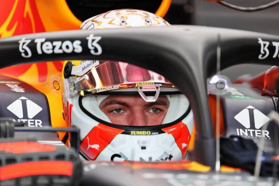 Max Verstappen (NLD) Red Bull Racing RB16B.
19.11.2021 Formula 1 World Championship, Rd 20, Qatar Grand Prix, Doha, Qatar, Practice Day.
- www.xpbimages.com, EMail: requests@xpbimages.com © Copyright: Batchelor / XPB Images