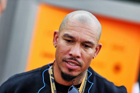 Nigel de Jong (NLD) Football Player.
21.11.2021. Formula 1 World Championship, Rd 20, Qatar Grand Prix, Doha, Qatar, Race Day.
- www.xpbimages.com, EMail: requests@xpbimages.com © Copyright: Moy / XPB Images