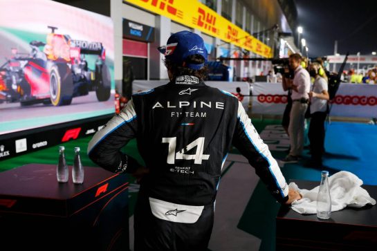Third placed Fernando Alonso (ESP) Alpine F1 Team in parc ferme.
21.11.2021. Formula 1 World Championship, Rd 20, Qatar Grand Prix, Doha, Qatar, Race Day.
- www.xpbimages.com, EMail: requests@xpbimages.com © Copyright: FIA Pool Image for Editorial Use Only