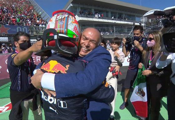 Perez Sr reveals emotional phone call from Leclerc to Checo