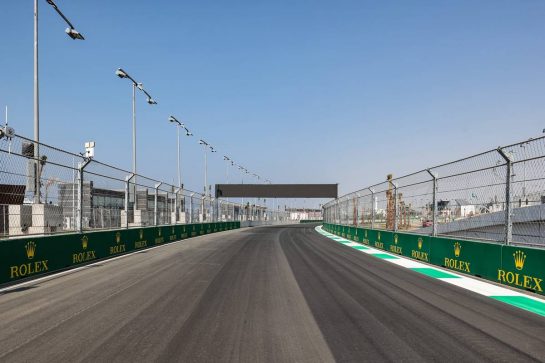 Track Atmosphere
02.12.2021. Formula 1 World Championship, Rd 21, Saudi Arabian Grand Prix, Jeddah, Saudi Arabia, Preparation Day.
- www.xpbimages.com, EMail: requests@xpbimages.com © Copyright: Charniaux / XPB Images