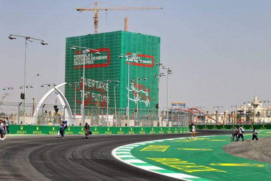 Circuit atmosphere.
02.12.2021. Formula 1 World Championship, Rd 21, Saudi Arabian Grand Prix, Jeddah, Saudi Arabia, Preparation Day.
- www.xpbimages.com, EMail: requests@xpbimages.com © Copyright: Moy / XPB Images