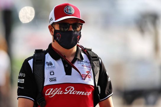 Kimi Raikkonen (FIN) Alfa Romeo Racing.
03.12.2021 Formula 1 World Championship, Rd 21, Saudi Arabian Grand Prix, Jeddah, Saudi Arabia, Practice Day.
- www.xpbimages.com, EMail: requests@xpbimages.com © Copyright: Moy / XPB Images