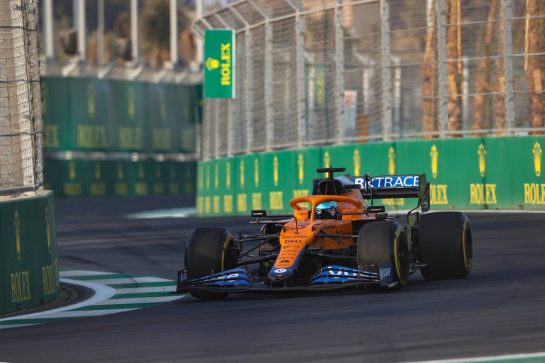 Daniel Ricciardo (AUS), McLaren F1 Team
03.12.2021 Formula 1 World Championship, Rd 21, Saudi Arabian Grand Prix, Jeddah, Saudi Arabia, Practice Day.
- www.xpbimages.com, EMail: requests@xpbimages.com © Copyright: Charniaux / XPB Images