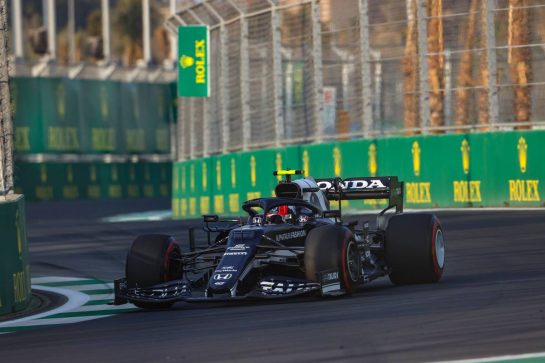 Pierre Gasly (FRA), AlphaTauri F1
03.12.2021 Formula 1 World Championship, Rd 21, Saudi Arabian Grand Prix, Jeddah, Saudi Arabia, Practice Day.
- www.xpbimages.com, EMail: requests@xpbimages.com © Copyright: Charniaux / XPB Images
