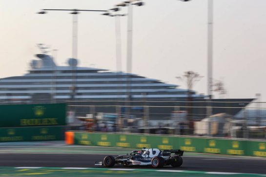 Pierre Gasly (FRA), AlphaTauri F1
03.12.2021 Formula 1 World Championship, Rd 21, Saudi Arabian Grand Prix, Jeddah, Saudi Arabia, Practice Day.
- www.xpbimages.com, EMail: requests@xpbimages.com © Copyright: Charniaux / XPB Images