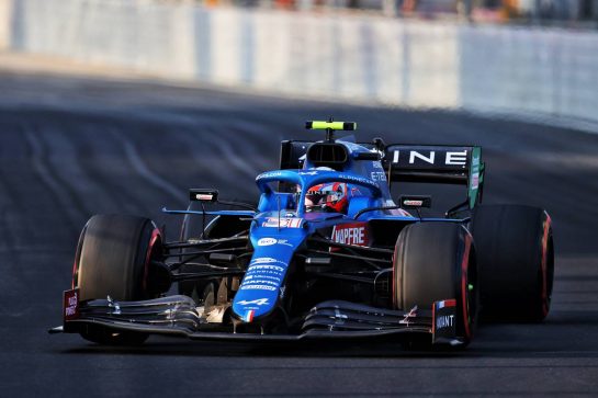 Esteban Ocon (FRA) Alpine F1 Team A521.
03.12.2021 Formula 1 World Championship, Rd 21, Saudi Arabian Grand Prix, Jeddah, Saudi Arabia, Practice Day.
- www.xpbimages.com, EMail: requests@xpbimages.com © Copyright: Moy / XPB Images