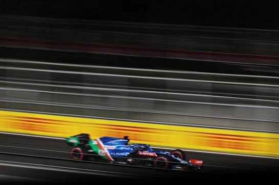 Fernando Alonso (ESP) Alpine F1 Team A521.
03.12.2021 Formula 1 World Championship, Rd 21, Saudi Arabian Grand Prix, Jeddah, Saudi Arabia, Practice Day.
- www.xpbimages.com, EMail: requests@xpbimages.com © Copyright: Moy / XPB Images