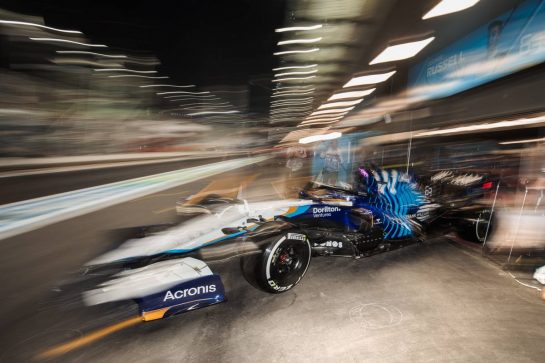 George Russell (GBR) Williams Racing FW43B leaves the pits.
03.12.2021 Formula 1 World Championship, Rd 21, Saudi Arabian Grand Prix, Jeddah, Saudi Arabia, Practice Day.
- www.xpbimages.com, EMail: requests@xpbimages.com © Copyright: Bearne / XPB Images