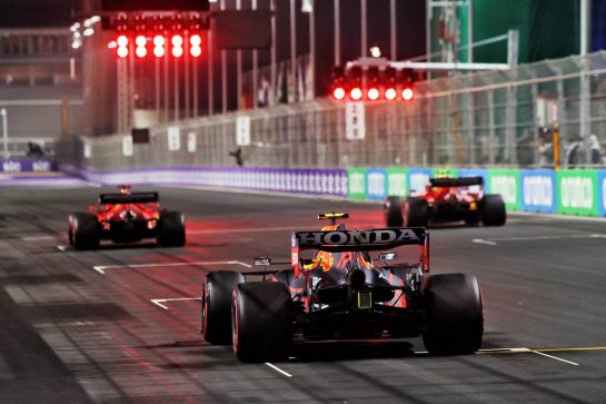 Sergio Perez (MEX) Red Bull Racing RB16B - practice start.
04.12.2021. Formula 1 World Championship, Rd 21, Saudi Arabian Grand Prix, Jeddah, Saudi Arabia, Qualifying Day.
- www.xpbimages.com, EMail: requests@xpbimages.com &copy; Copyright: Moy / XPB Images