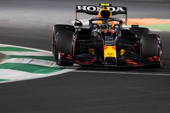 Sergio Perez (MEX) Red Bull Racing RB16B.
04.12.2021. Formula 1 World Championship, Rd 21, Saudi Arabian Grand Prix, Jeddah, Saudi Arabia, Qualifying Day.
- www.xpbimages.com, EMail: requests@xpbimages.com &copy; Copyright: Bearne / XPB Images