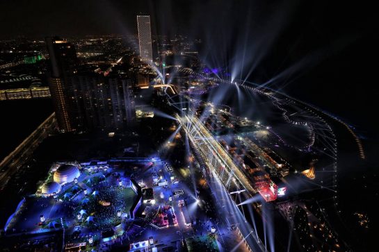 The grid before the start of the race.
05.12.2021. Formula 1 World Championship, Rd 21, Saudi Arabian Grand Prix, Jeddah, Saudi Arabia, Race Day.
- www.xpbimages.com, EMail: requests@xpbimages.com &copy; Copyright: Moy / XPB Images