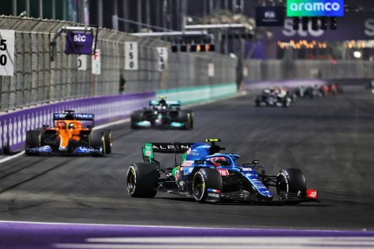 Esteban Ocon (FRA) Alpine F1 Team A521.
05.12.2021. Formula 1 World Championship, Rd 21, Saudi Arabian Grand Prix, Jeddah, Saudi Arabia, Race Day.
- www.xpbimages.com, EMail: requests@xpbimages.com &copy; Copyright: Charniaux / XPB Images
