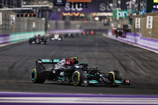 Valtteri Bottas (FIN) Mercedes AMG F1 W12.
05.12.2021. Formula 1 World Championship, Rd 21, Saudi Arabian Grand Prix, Jeddah, Saudi Arabia, Race Day.
- www.xpbimages.com, EMail: requests@xpbimages.com &copy; Copyright: Charniaux / XPB Images