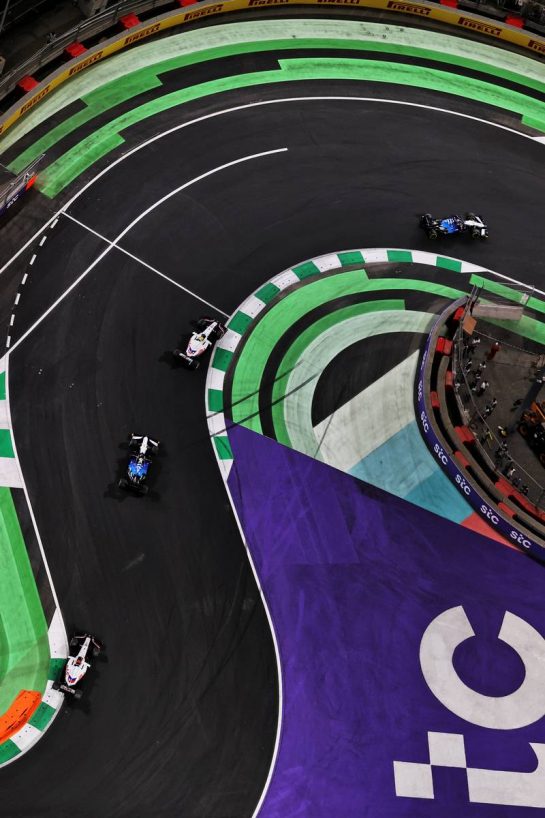 George Russell (GBR) Williams Racing FW43B leads Mick Schumacher (GER) Haas VF-21 and Nicholas Latifi (CDN) Williams Racing FW43B.
05.12.2021. Formula 1 World Championship, Rd 21, Saudi Arabian Grand Prix, Jeddah, Saudi Arabia, Race Day.
- www.xpbimages.com, EMail: requests@xpbimages.com &copy; Copyright: Moy / XPB Images
