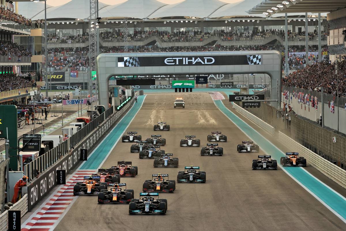 Verstappen crowned champion in last lap Abu Dhabi showdown