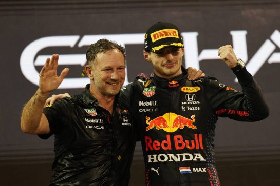 Christian Horner (GBR) Red Bull Racing Team Principal with 1st place and new World Champion, Max Verstappen (NLD) Red Bull Racing RB16B.
12.12.2021. Formula 1 World Championship, Rd 22, Abu Dhabi Grand Prix, Yas Marina Circuit, Abu Dhabi, Race Day.
- www.xpbimages.com, EMail: requests@xpbimages.com © Copyright: Batchelor / XPB Images