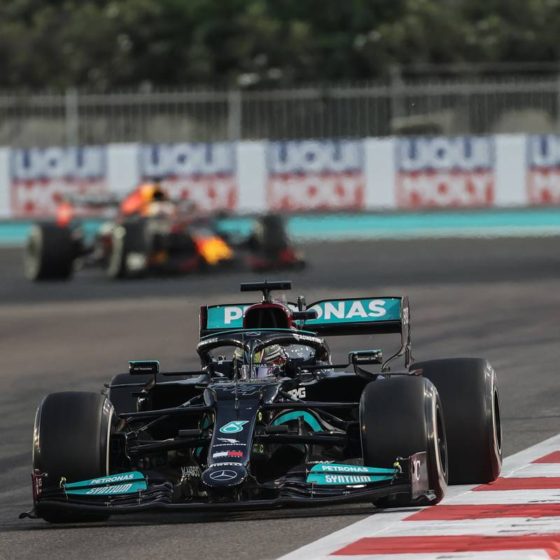 Hamilton and Wolff snub FIA prize giving Gala