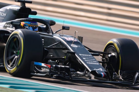Fernando Alonso (ESP), Alpine F1 Team
15.12.2021. Formula 1 Testing, Yas Marina Circuit, Abu Dhabi, Wednesday.
- www.xpbimages.com, EMail: requests@xpbimages.com © Copyright: Charniaux / XPB Images