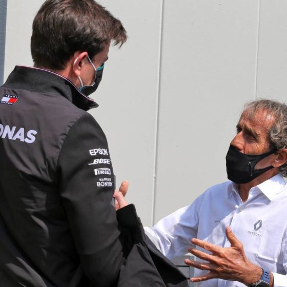 Prost: Hamilton has as many reasons to stop as to continue