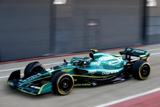 Action, Silverstone Circuit, FLM2201a, F1, GP, Great Britain
Lance Stroll, Aston Martin AMR22
