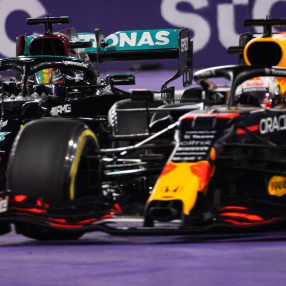 Hakkinen: Verstappen and Hamilton oblivious to ‘very heavy risks’