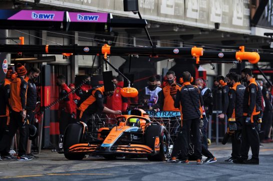 Lando Norris (GBR) McLaren MCL36.
23.02.2022. Formula One Testing, Day One, Barcelona, Spain. Wednesday.
- www.xpbimages.com, EMail: requests@xpbimages.com © Copyright: Bearne / XPB Images