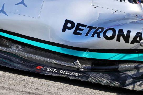 George Russell (GBR) Mercedes AMG F1 W13 - Go Pro filming floor.
23.02.2022. Formula One Testing, Day One, Barcelona, Spain. Wednesday.
- www.xpbimages.com, EMail: requests@xpbimages.com © Copyright: Moy / XPB Images
