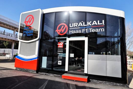 Haas F1 Team motorhome in the paddock.
23.02.2022. Formula One Testing, Day One, Barcelona, Spain. Wednesday.
- www.xpbimages.com, EMail: requests@xpbimages.com © Copyright: Moy / XPB Images