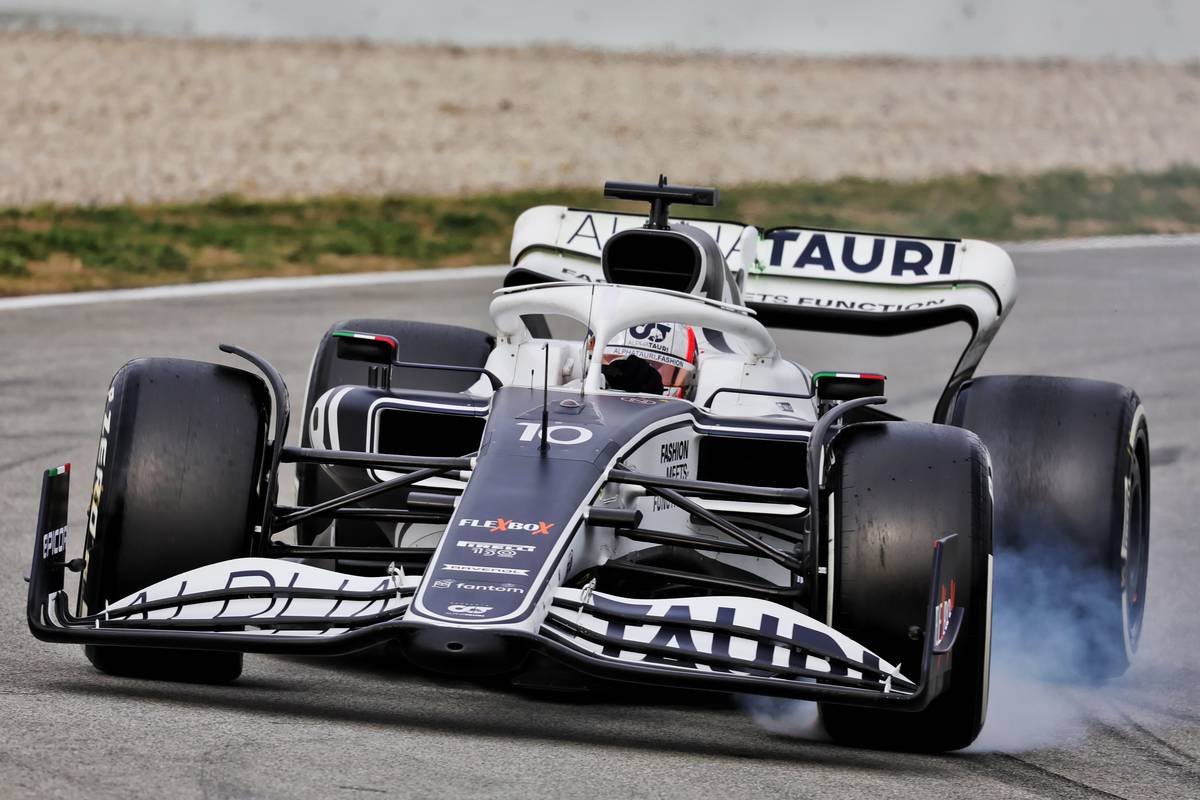 Gasly owns up to Friday morning error and crash