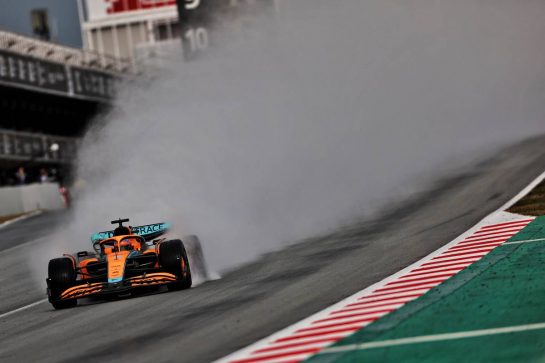 Daniel Ricciardo (AUS) McLaren MCL36.
25.02.2022. Formula One Testing, Day Three, Barcelona, Spain. Friday.
- www.xpbimages.com, EMail: requests@xpbimages.com &copy; Copyright: Price / XPB Images