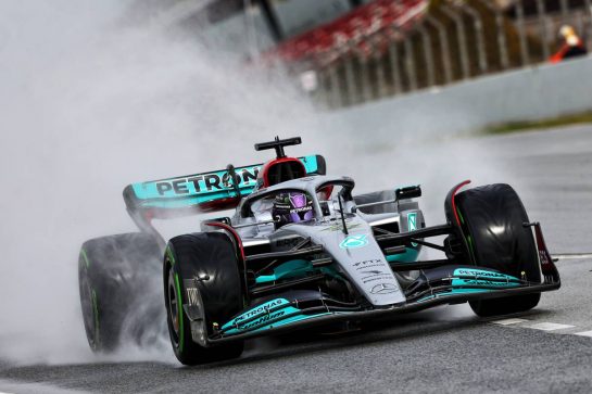 Lewis Hamilton (GBR) Mercedes AMG F1 W13.
25.02.2022. Formula One Testing, Day Three, Barcelona, Spain. Friday.
- www.xpbimages.com, EMail: requests@xpbimages.com &copy; Copyright: Batchelor / XPB Images