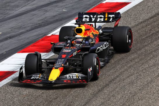 Max Verstappen (NLD) Red Bull Racing RB18.
11.03.2022. Formula 1 Testing, Sakhir, Bahrain, Day Two.
- www.xpbimages.com, EMail: requests@xpbimages.com © Copyright: Batchelor / XPB Images