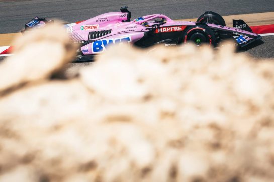 Fernando Alonso (ESP) Alpine F1 Team A522.
12.03.2022. Formula 1 Testing, Sakhir, Bahrain, Day Three.
- www.xpbimages.com, EMail: requests@xpbimages.com © Copyright: Bearne / XPB Images