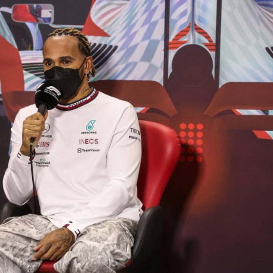 Hamilton adamant: Mercedes ‘certainly not on top’