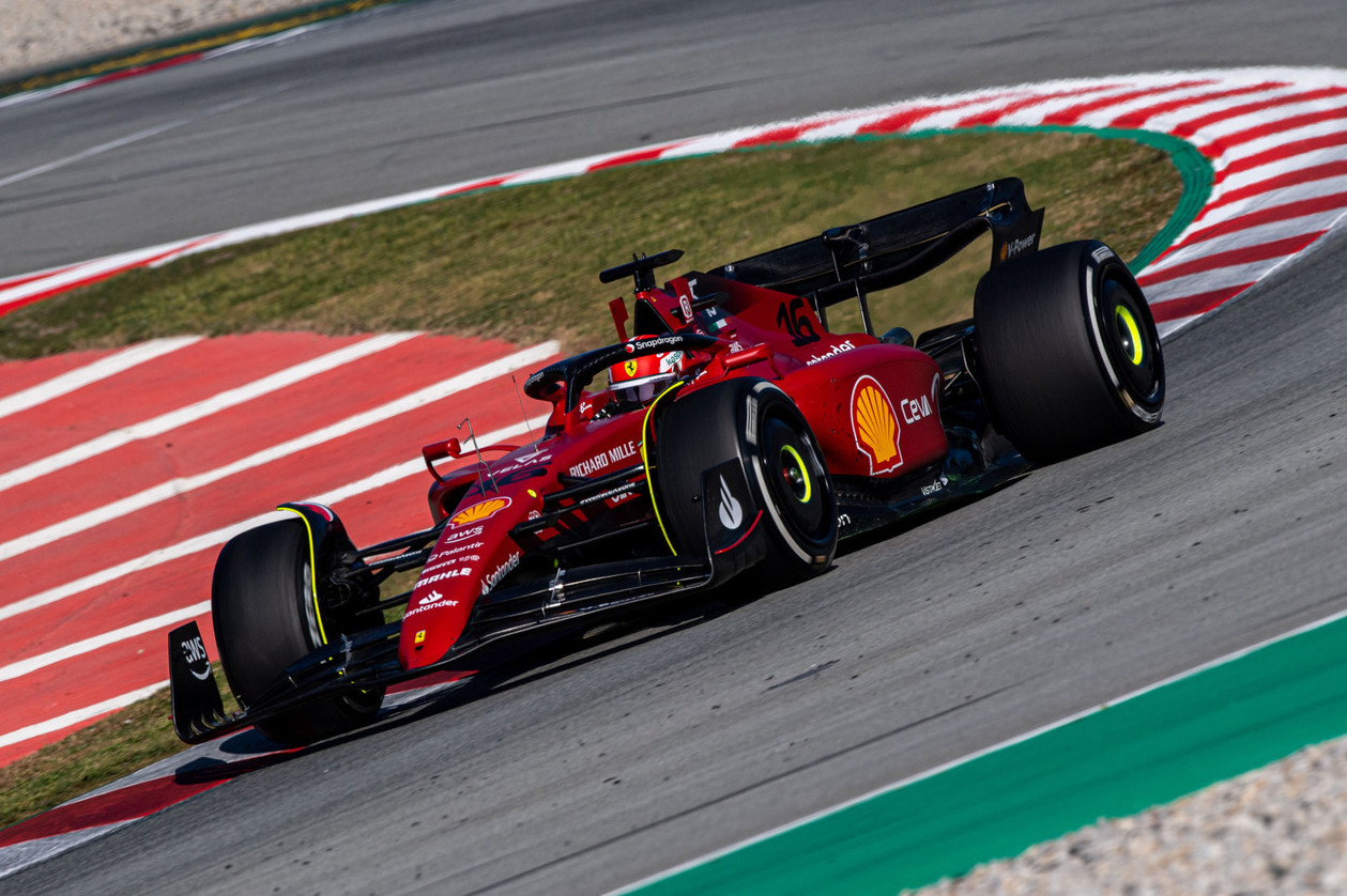 Sainz: Contrast in 2022 designs a reminder of ‘beauty of F1’