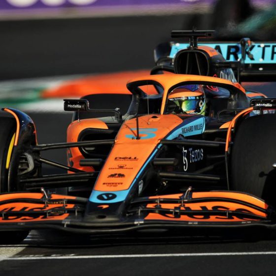 Ricciardo urges patience: ‘Too early to cause a ruckus at McLaren’
