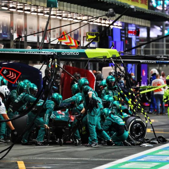 Vettel ‘now on back foot’ in 2022, admits Hulkenberg