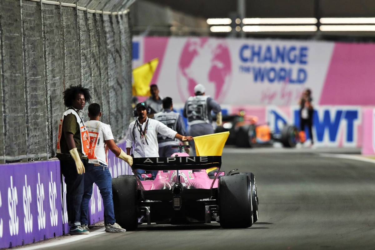 Alpine forced to change Alonso’s engine for Australian GP