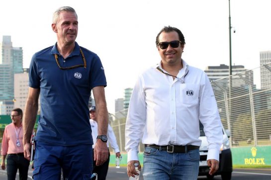 (L to R): Niels Wittich (GER) FIA F1 Race Director with Enrique Bernoldi (BRA) FIA Steward.
06.04.2022. Formula 1 World Championship, Rd 3, Australian Grand Prix, Albert Park, Melbourne, Australia, Preparation Day.
- www.xpbimages.com, EMail: requests@xpbimages.com © Copyright: Coates / XPB Images